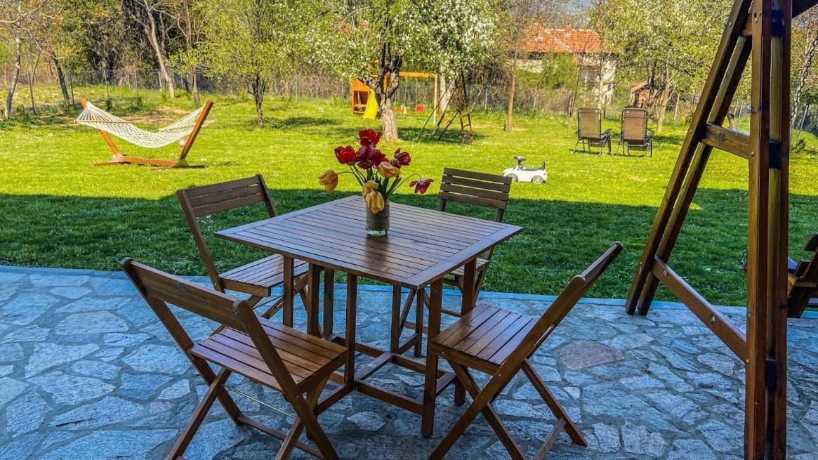Guest House Au Nature Golyama Zhelyazna Bagian luar foto