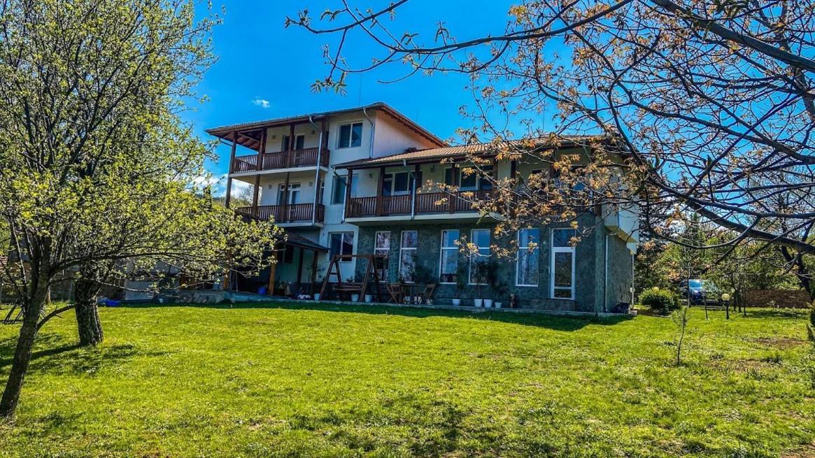 Guest House Au Nature Golyama Zhelyazna Bagian luar foto